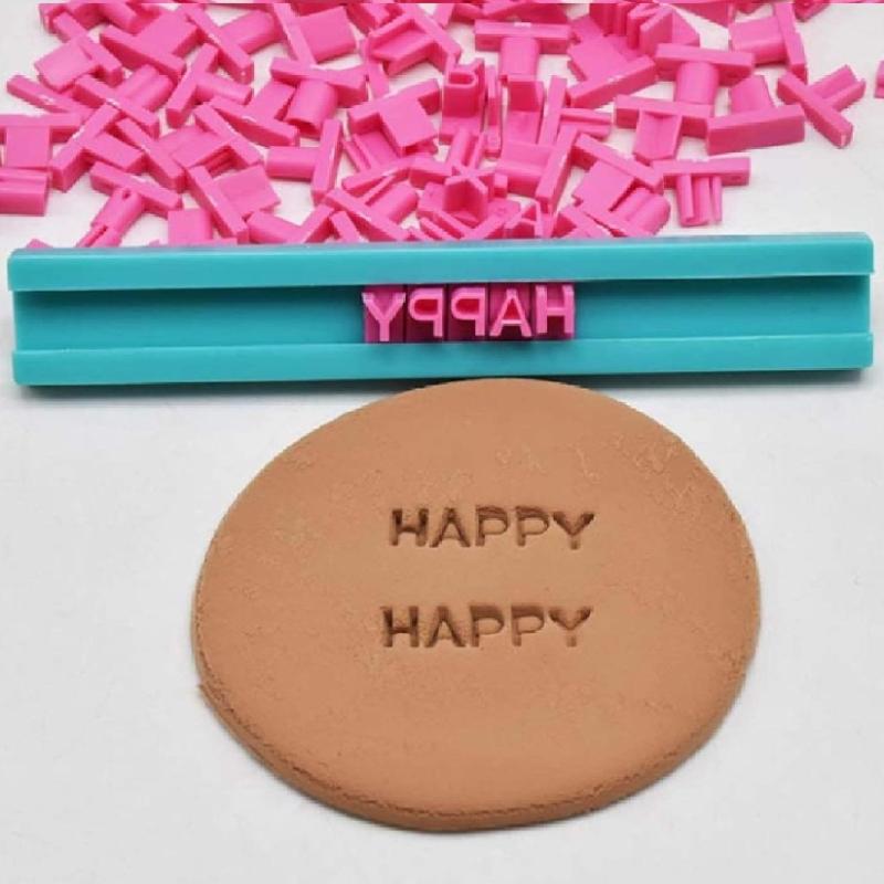 طقم طوابع كوكيز — حروف، أرقام ورموز